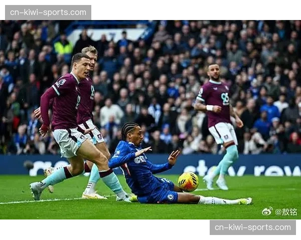 伯恩利杜布拉夫卡大脚开球 82.3%球门球落入对方半场